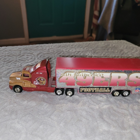 NFL Other - 1999 NFL SAN FRANCISCO 49ers Collectible Tractor Trailer
